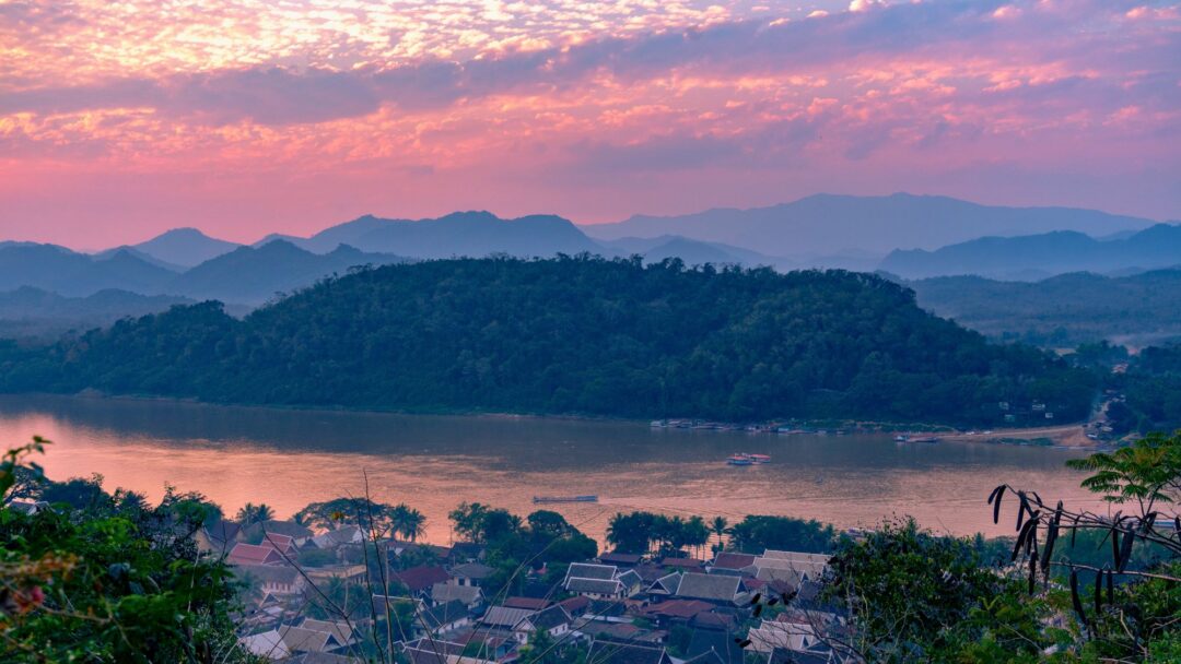 Meditation Embodied Awareness (18 min.)